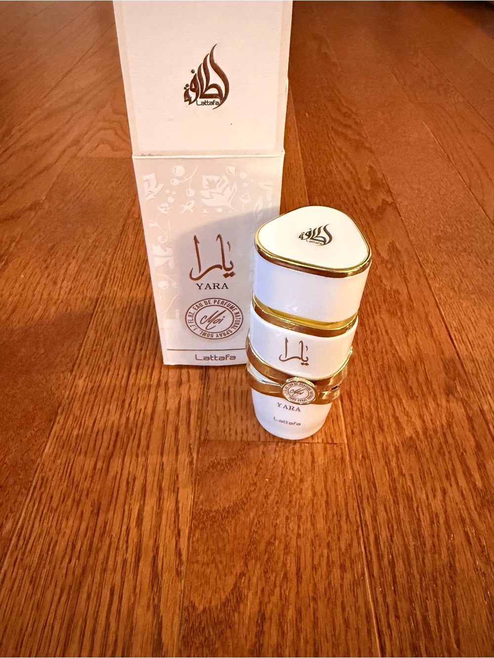Yara White & Gold Women's Moisturizing Cream